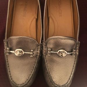 Coach Arlene. Moccasins Silver Leather size 8B